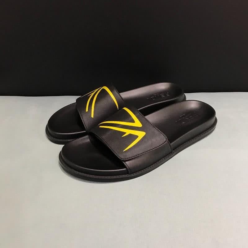 Fendi Slippers Leather Yellow And Black Men 3