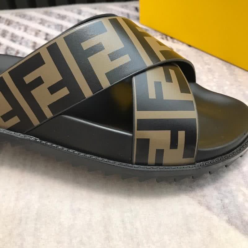 Fendi Slippers Calf Leather Black And Brown Men 10
