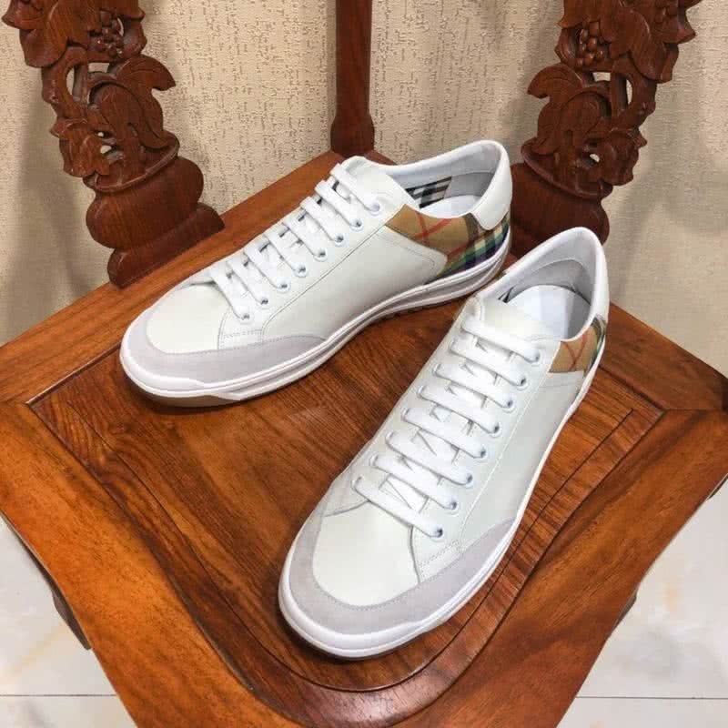Burberry Fashion Comfortable Shoes Cowhide Grey And White Men 3
