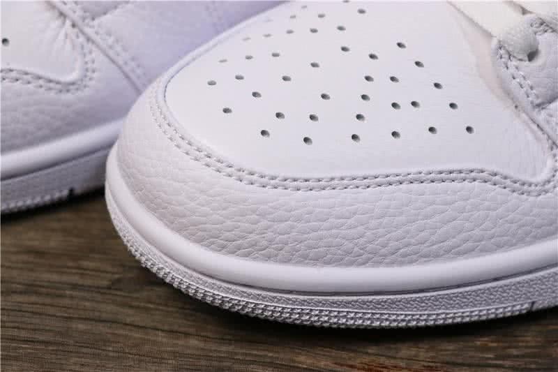 Air Jordan 1 Mid Whiteout Shoes Man 9