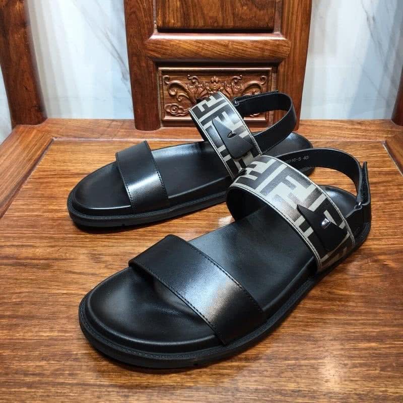 Fendi Sandals Black Calf Leather Upper Men 7