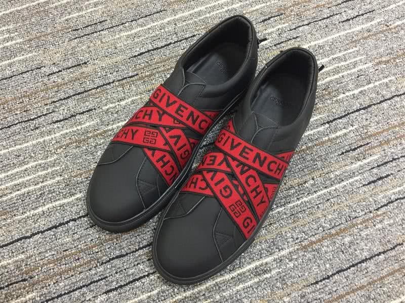 Givenchy Sneaker 3004 Black leather Red bungee Men 1