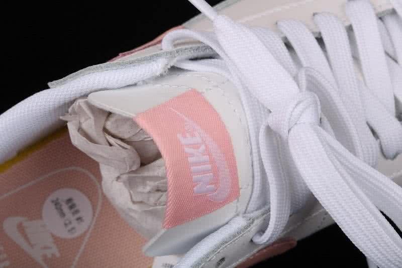 Nike Blazer Sneakers Low White Pink Women 3