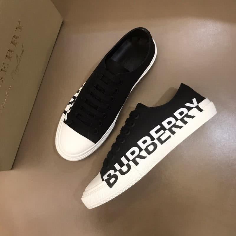 Burberry Sneakers Top Quality Low Top Black Upper White Sole Men 1