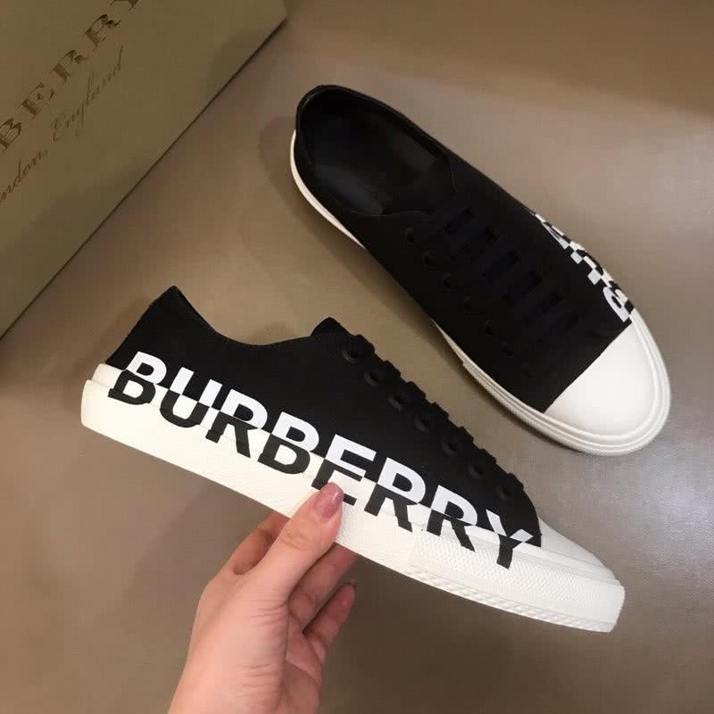 Burberry Sneakers Top Quality Low Top Black Upper White Sole Men 4