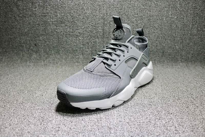 Nike Air Huarache Breathable Shoes Grey Men 2