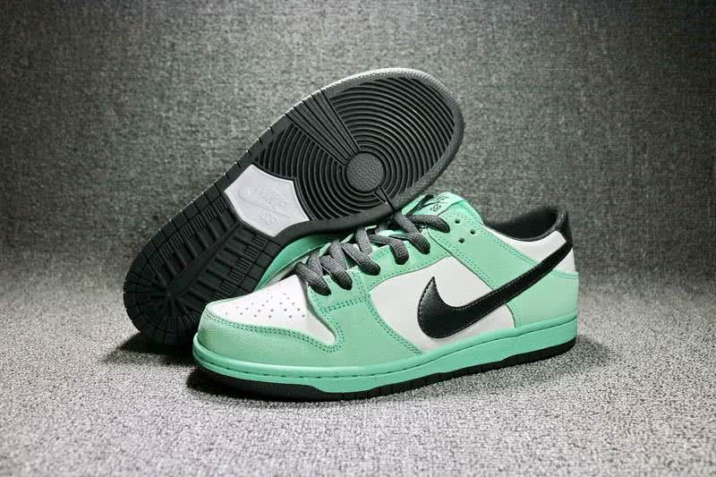 Nike Dunk SB Women Men White Green Shoes  1