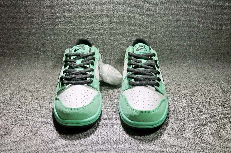 Nike Dunk SB Women Men White Green Shoes  4