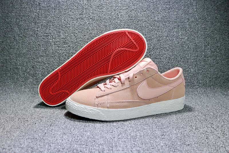 Nike Blazer Low Lx∕Le Sneakers Pink White Women 2