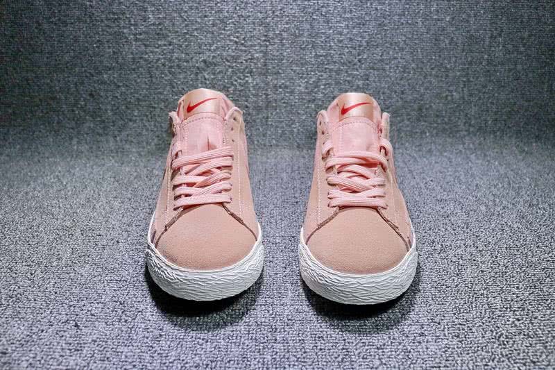 Nike Blazer Low Lx∕Le Sneakers Pink White Women 4