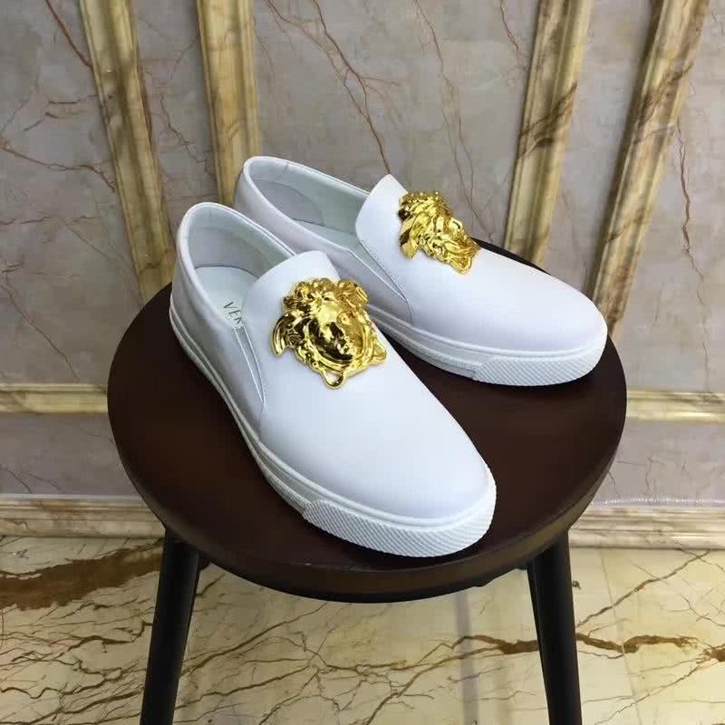 Versace New Loafers Cowhide Wear-resistant Gold Medusa White Men 1