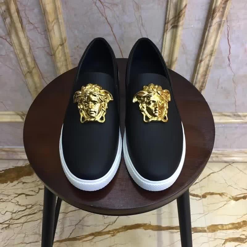 Versace New Loafers Cowhide Wear-resistant Gold Medusa Matte Black Men 3