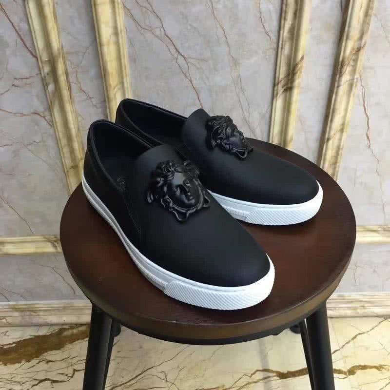Versace Top Quality Loafers Cowhide Matte Black Men 1