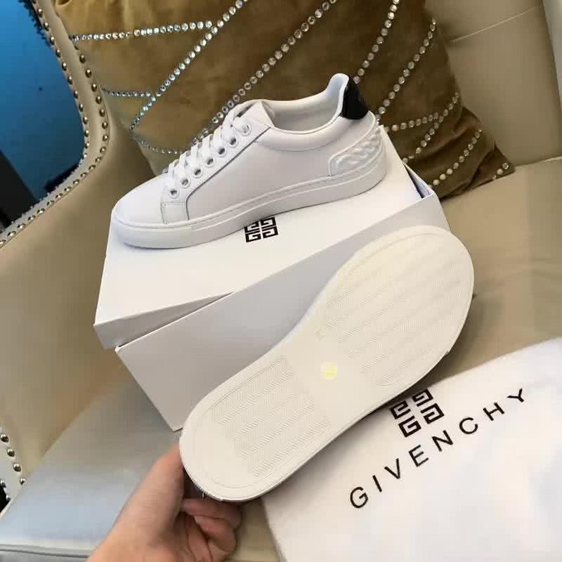 Givenchy Sneakers Black Shoe Tail White Men 8