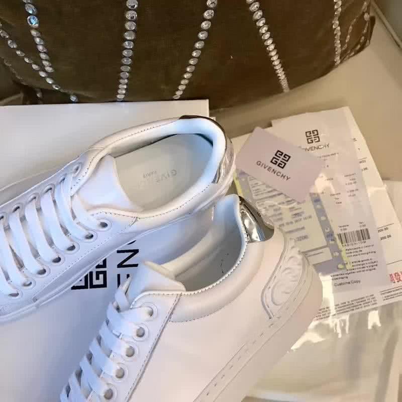 Givenchy Sneakers Silver Shoe Tail White Men 7