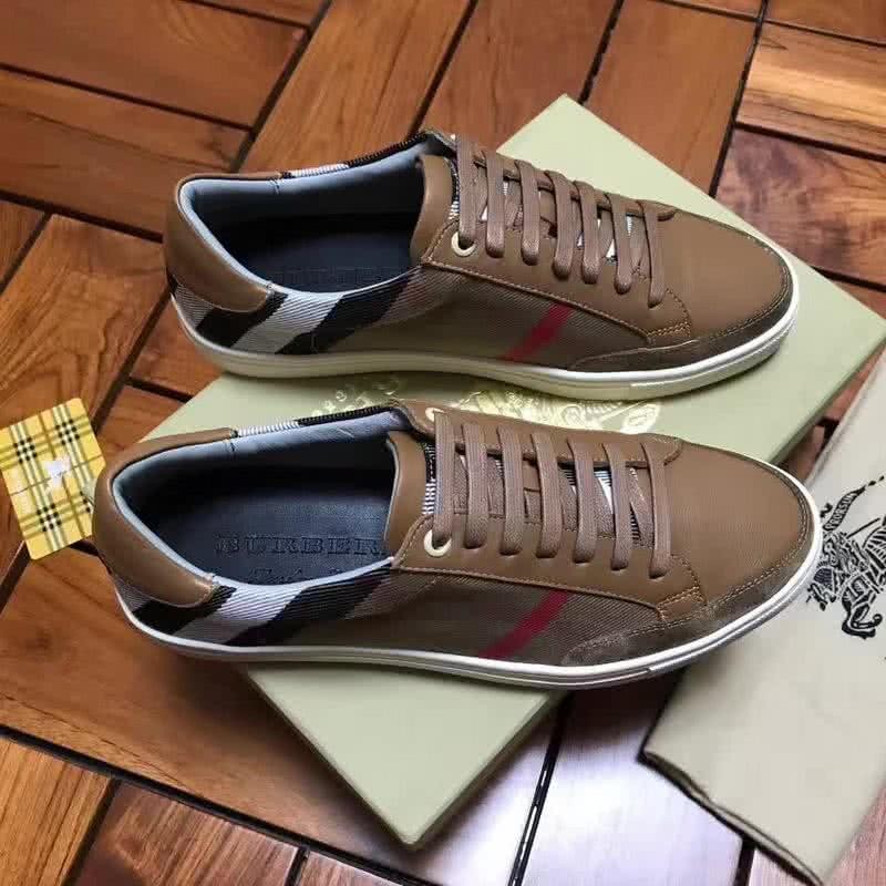 Burberry Fashion Comfortable Shoes Cowhide Yellow Brown Men 3