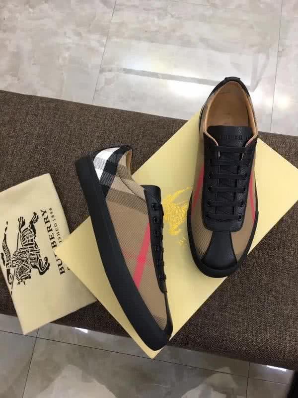 Burberry Fashion Comfortable Shoes Cowhide Yellow And Black Men 5
