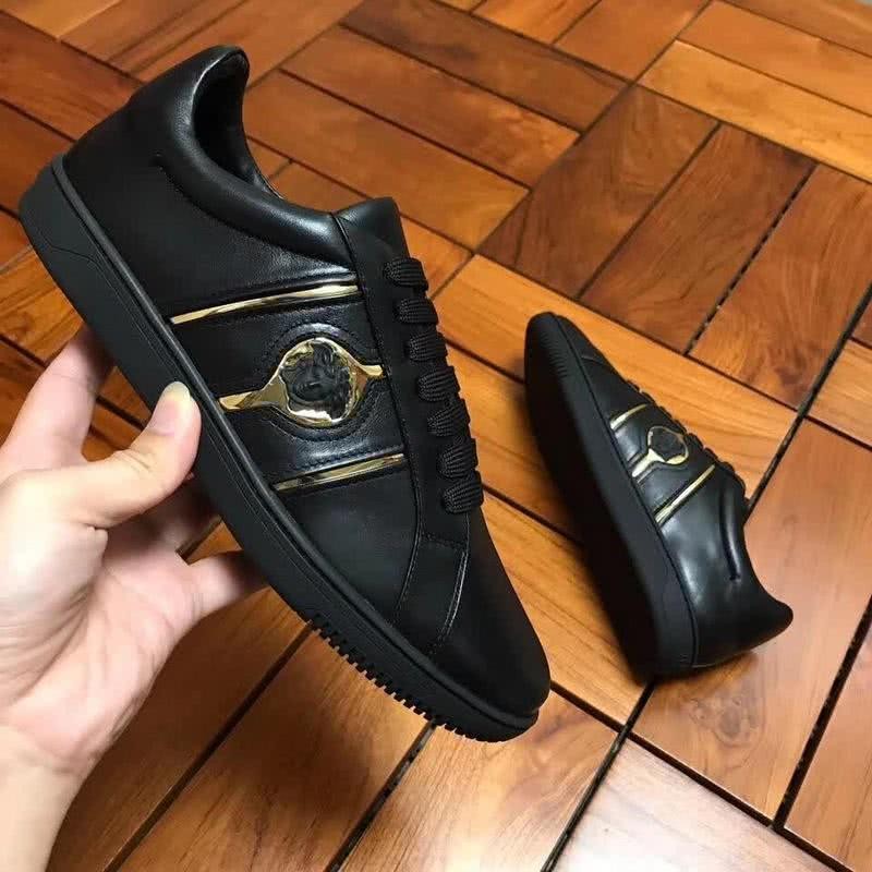 Versace Low-top Casual Shoes Cowhide Black And Gold Men 3