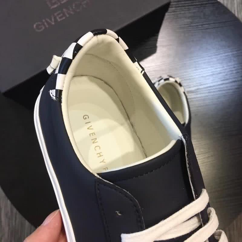 Givenchy Sneakers Black Upper White Sole And  Shoelaces Men 7