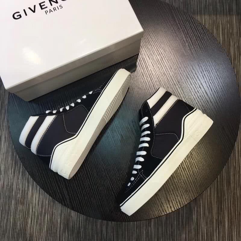 Givenchy Sneakers High Top Black Upper White Sole And Shoelaces Men 9
