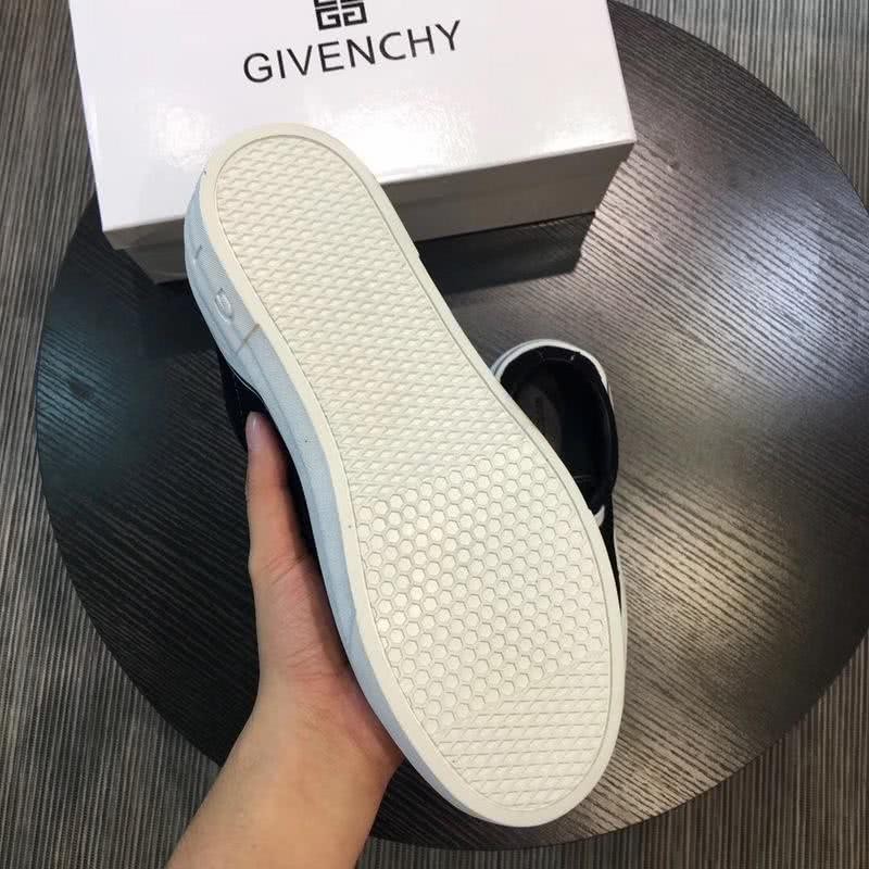 Givenchy Sneakers Black Upper White Sole And Shoelaces Men 8