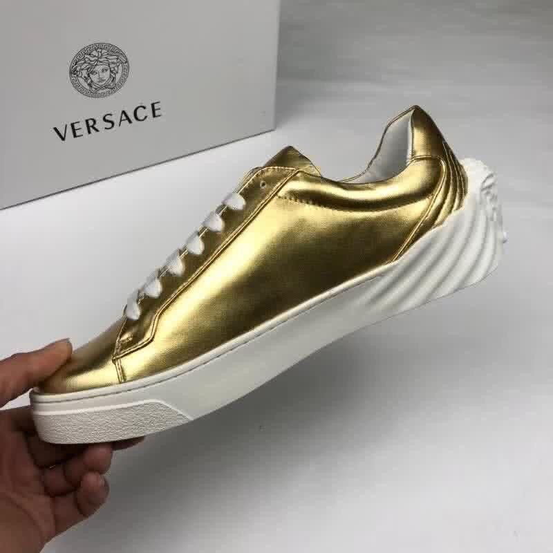 Versace Top Quality Casual Shoes Cowhide Bright Gold Men 6