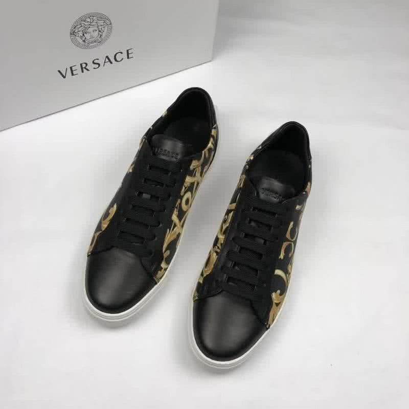 Versace Cowhide Leather Casual Shoes Non-slip Design Black  And Yellow Men 3