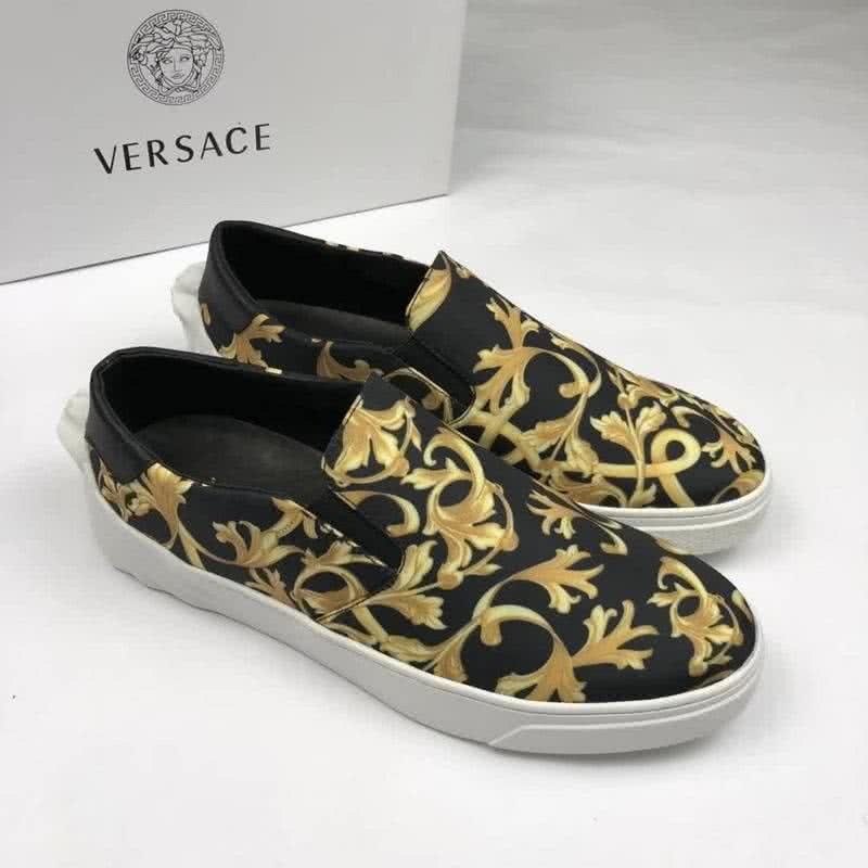 Versace Quality Loafers Classic Non-slip Design Black And Yellow Men 1