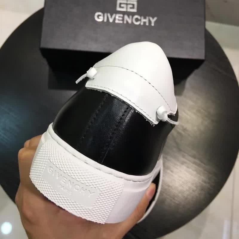 Givenchy Sneakers Black Upper White Shoelaces And Sole Men 5