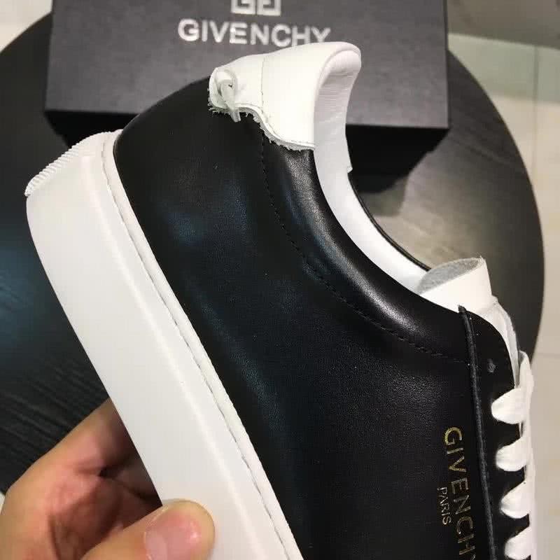 Givenchy Sneakers Black Upper White Shoelaces And Sole Men 6