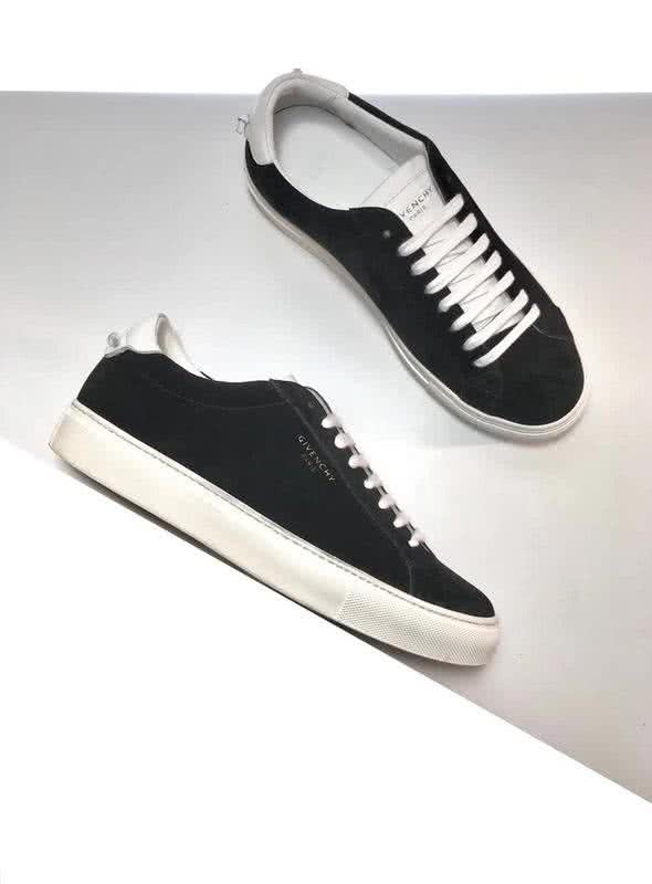 Givenchy Sneakers Black Upper White Shoelaces And Sole Men 3
