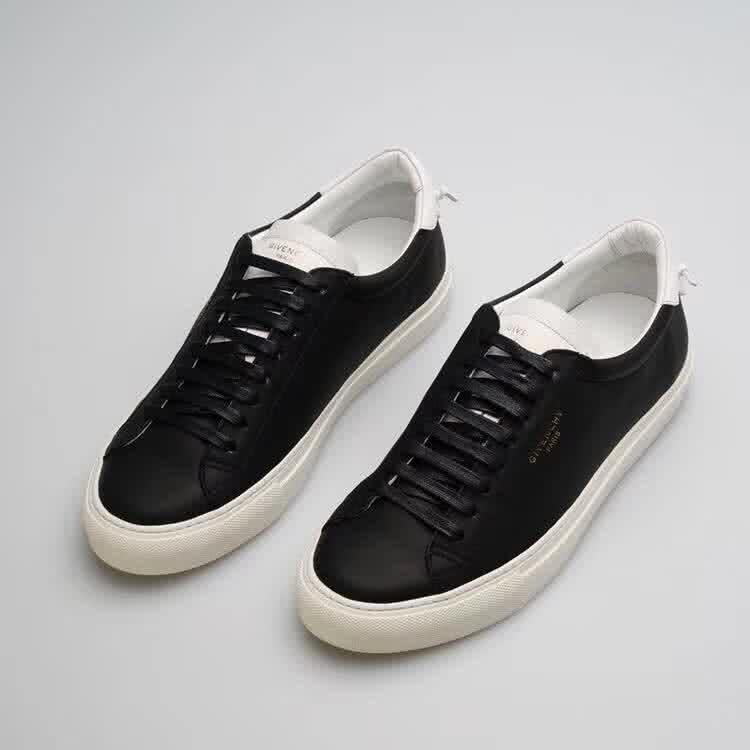 Givenchy Sneakers Lace-ups Black Upper White Sole Men 8