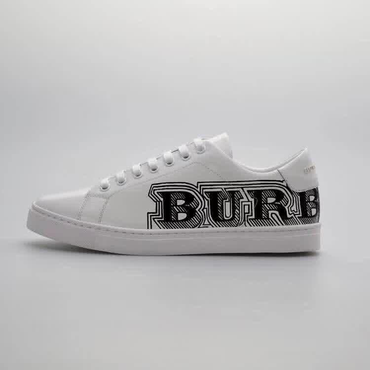 Burberry Fashion Comfortable Shoes Cowhide White Men 2