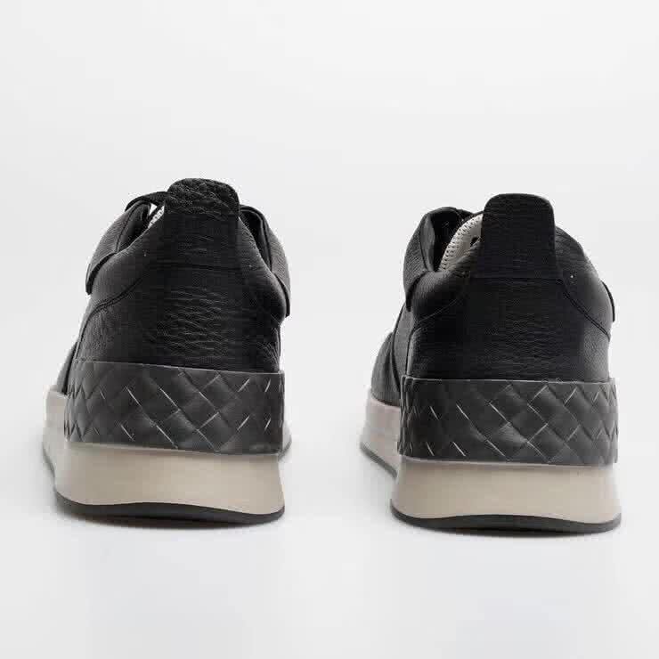 Bottega Veneta New Cowhide Sneakers Woven Black Men  5