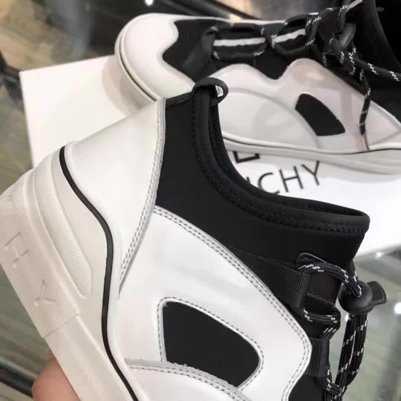 Givenchy Sneakers White And Black Upper Men 5