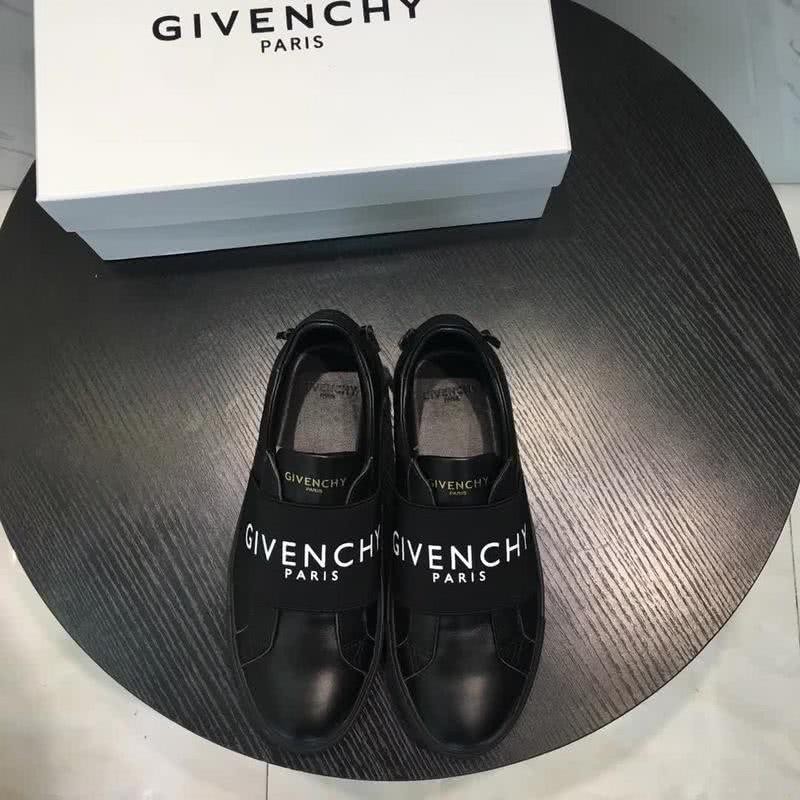 Givenchy Sneakers White Letters Black Men 2