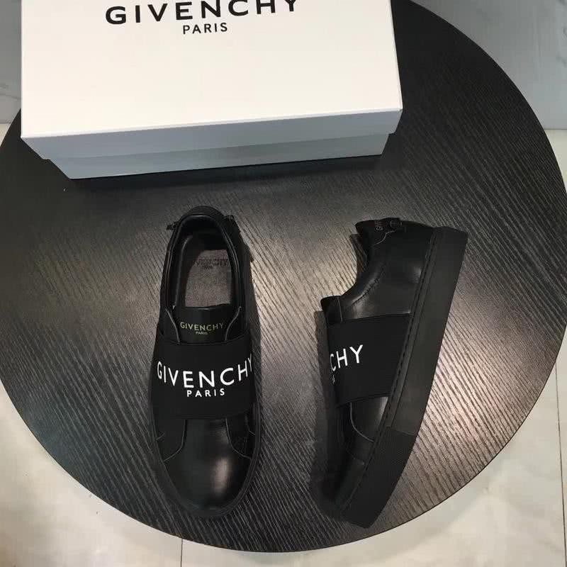 Givenchy Sneakers White Letters Black Men 1