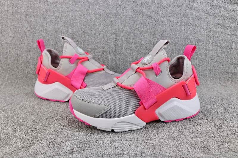 Nike Air Huarache City Low  Women Grey Pink Shoes 5