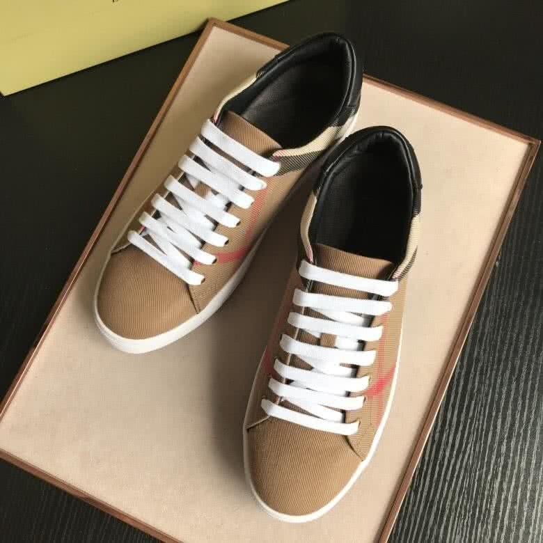 Burberry Fashion Comfortable Sneakers Cowhide Brown Yellow Men 2