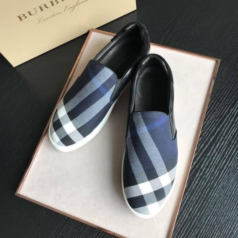 Burberry Fashion Comfortable Sneakers Cowhide Blue And White Men 3