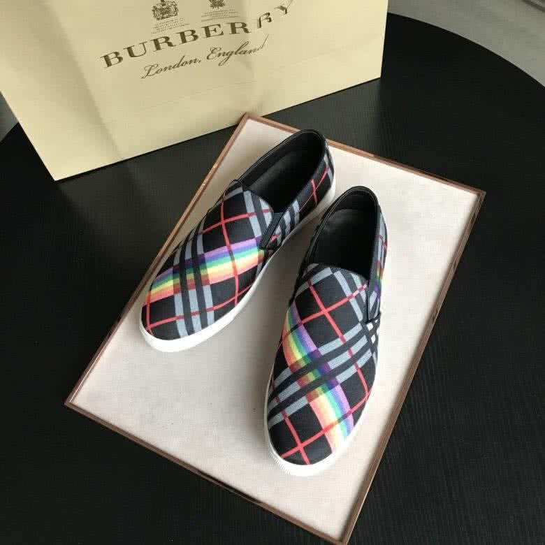 Burberry Fashion Comfortable Sneakers Cowhide Blue And Red Men 2