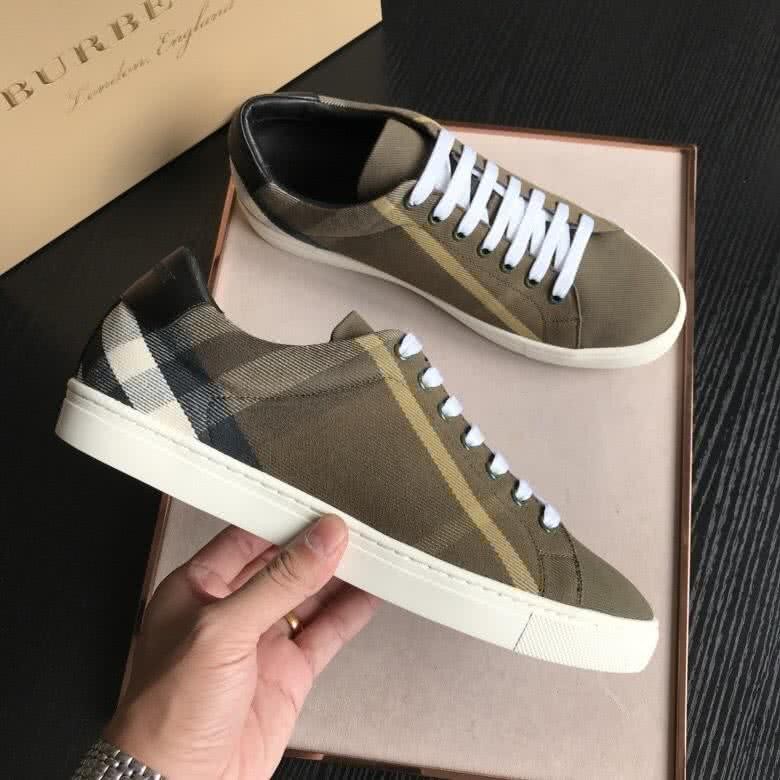 Burberry Fashion Comfortable Sneakers Cowhide Green Men 4