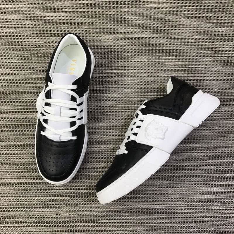 Versace Top Quality Casual Shoes Cowhide Black And White Men 6