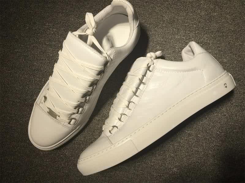 Balenciaga Classic Sneakers White With Number 1