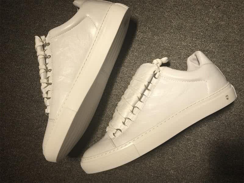 Balenciaga Classic Sneakers White With Number 2