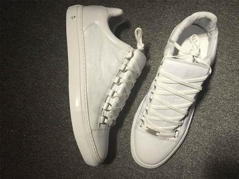 Balenciaga Classic Sneakers White With Number 4