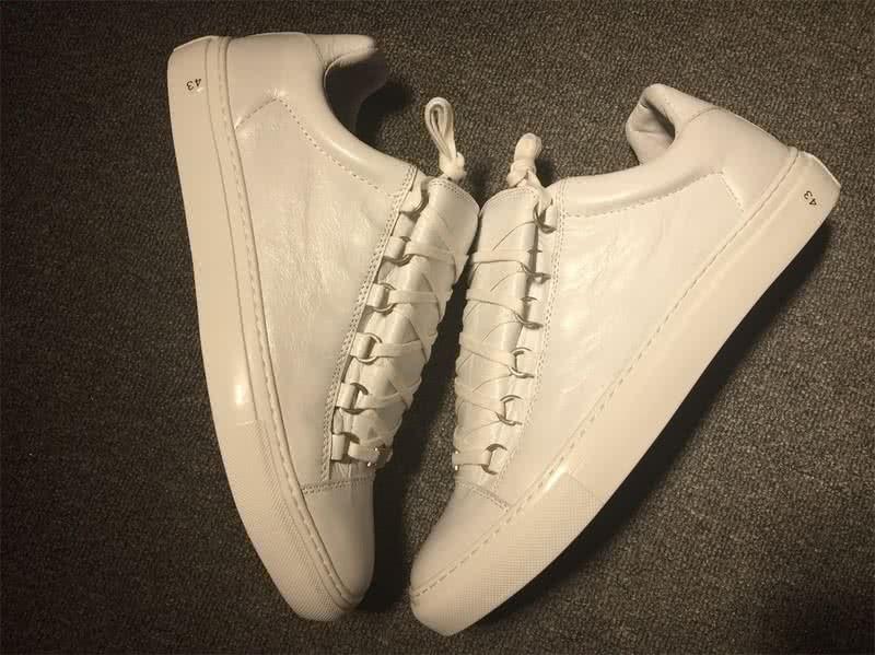Balenciaga Classic Sneakers White With Number 6