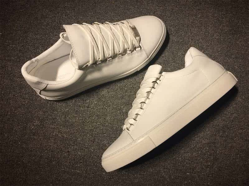 Balenciaga Classic Low Sneakers White 4