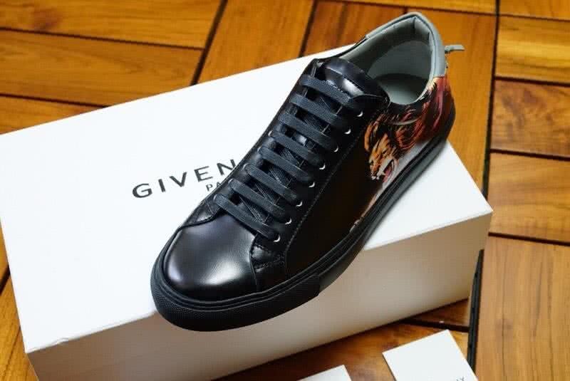 Givenchy Sneakers Lion All Black Men 1