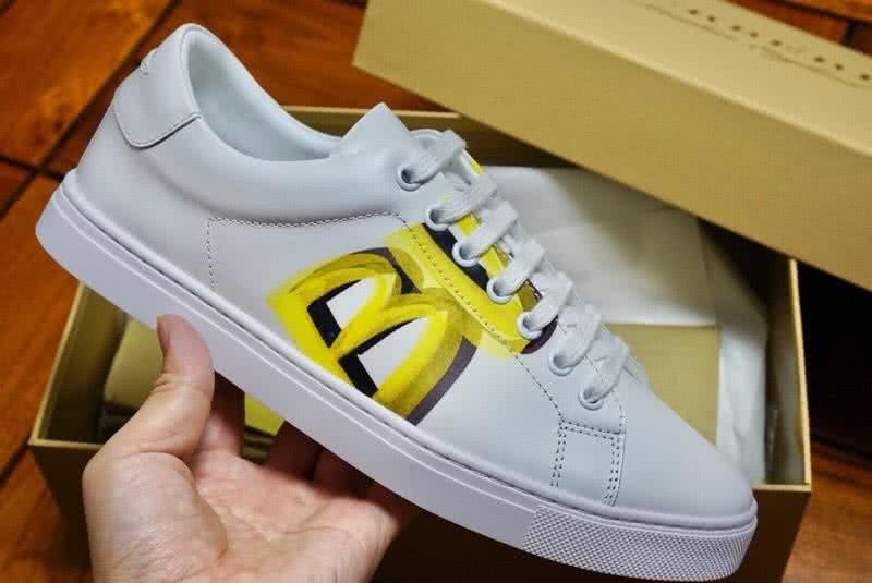 Burberry Fashion Comfortable Sneakers Cowhide Yellow And White Women/Men 3
